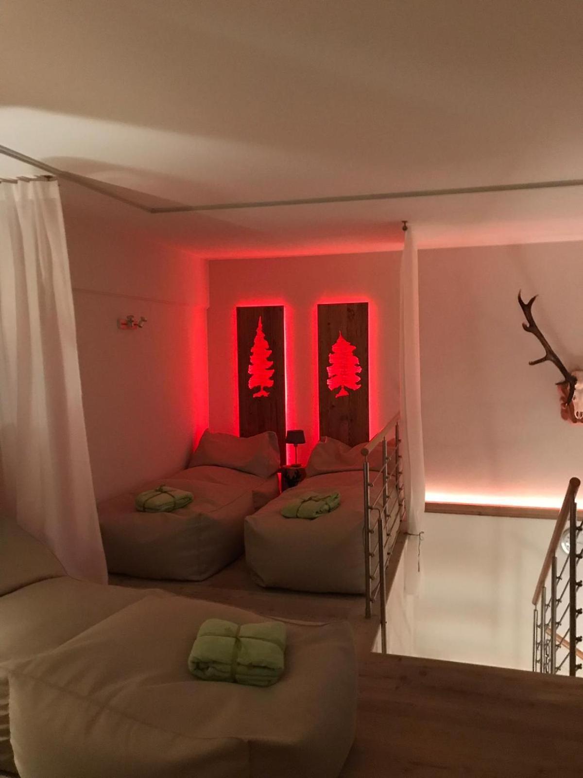 Hotel Ciasa Ai Pini San Cassiano  Eksteriør bilde