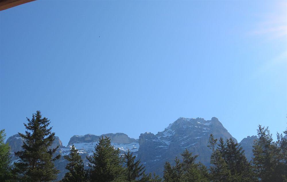 Hotel Ciasa Ai Pini San Cassiano  Eksteriør bilde